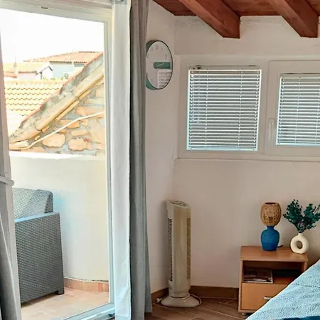 Lägenhet Stone House On The Cove